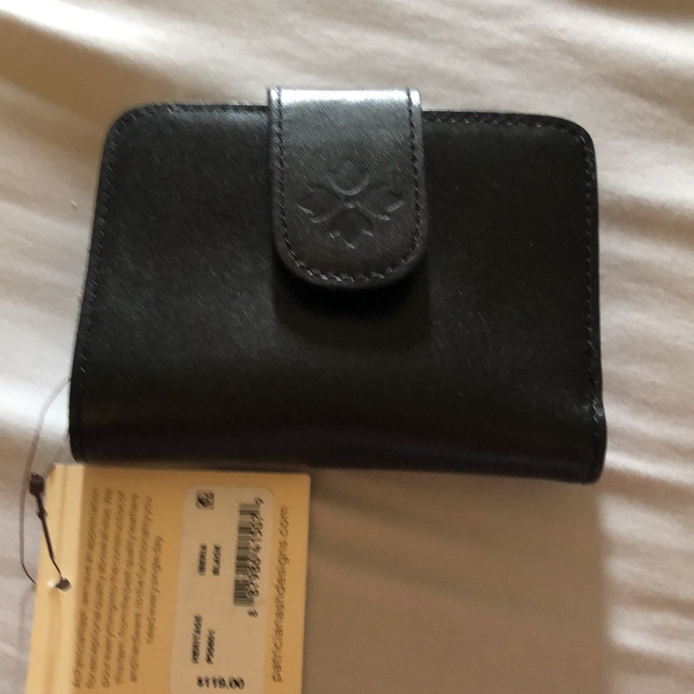 Patricia Nash Heritage Iberia Leather Wallet Color Black NWT & Registration Card